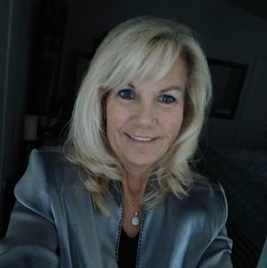 Meet your Posher, Theresa